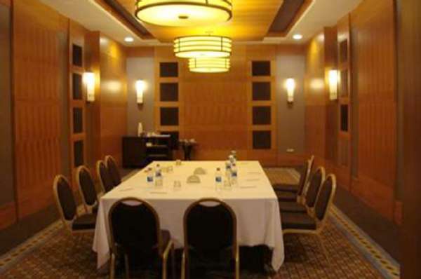  Susesi Luxury Resort Mardin Toplant Salonu